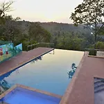 Santanas Wooden Cottages
